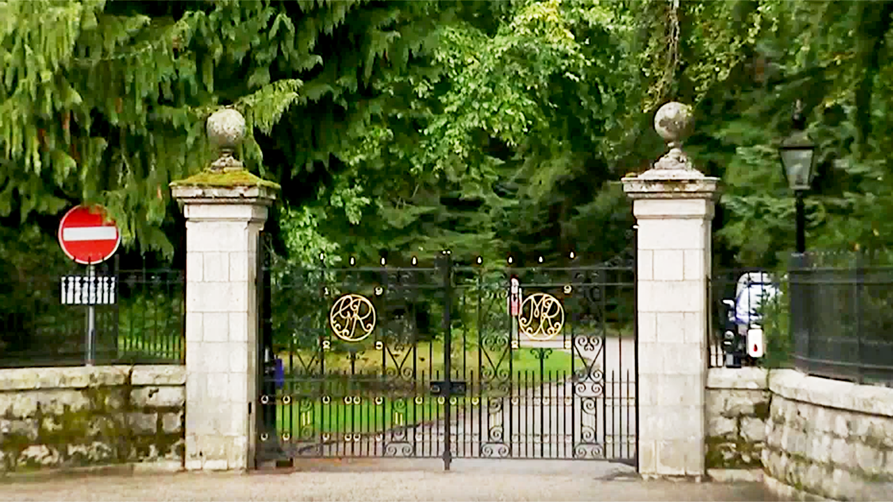 Guards watch over Balmoral Castle following the death of Queen